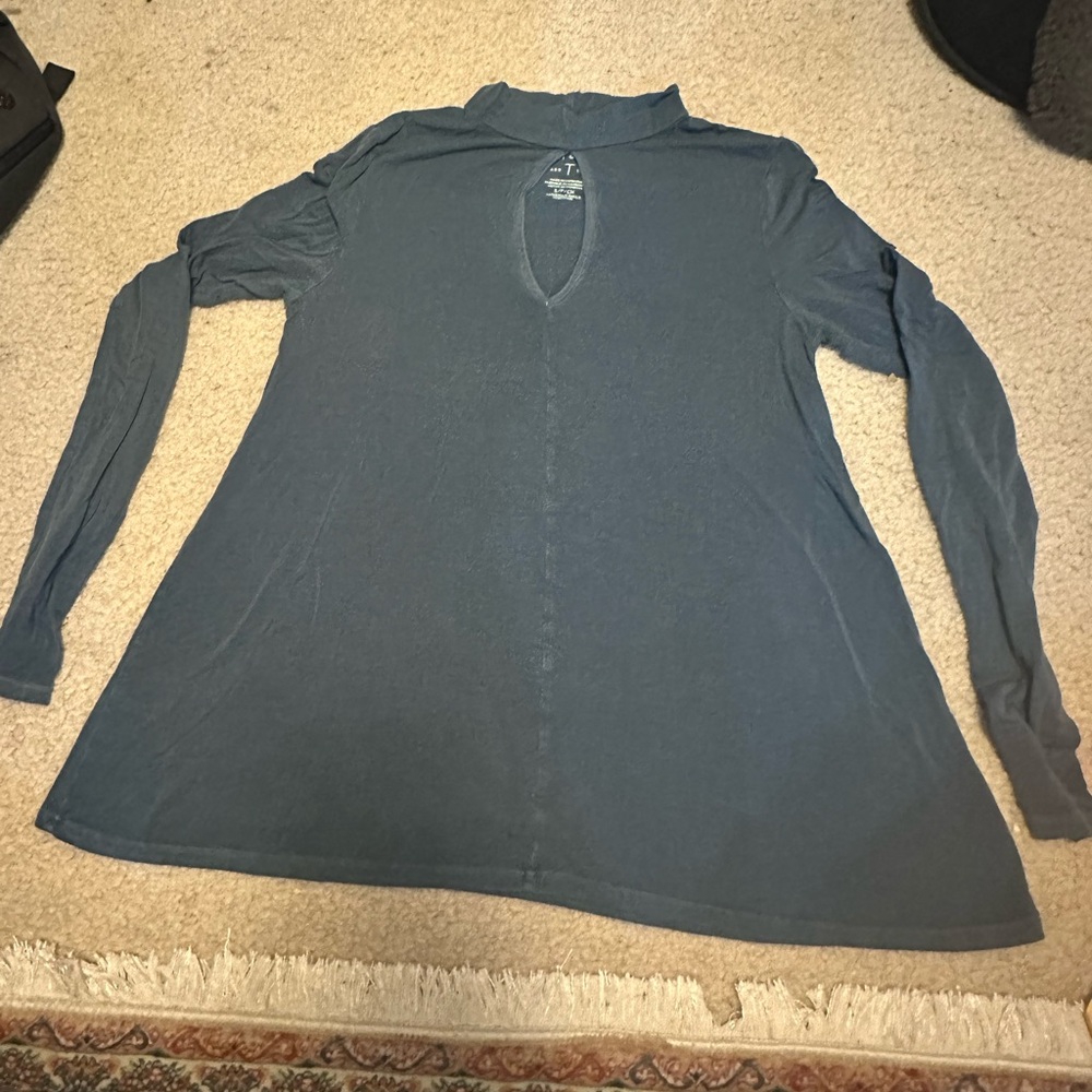 NWOT American Eagle Outfitters Soft & Sexy S Shirt